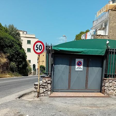 Emari Home Gaeta Eksteriør bilde