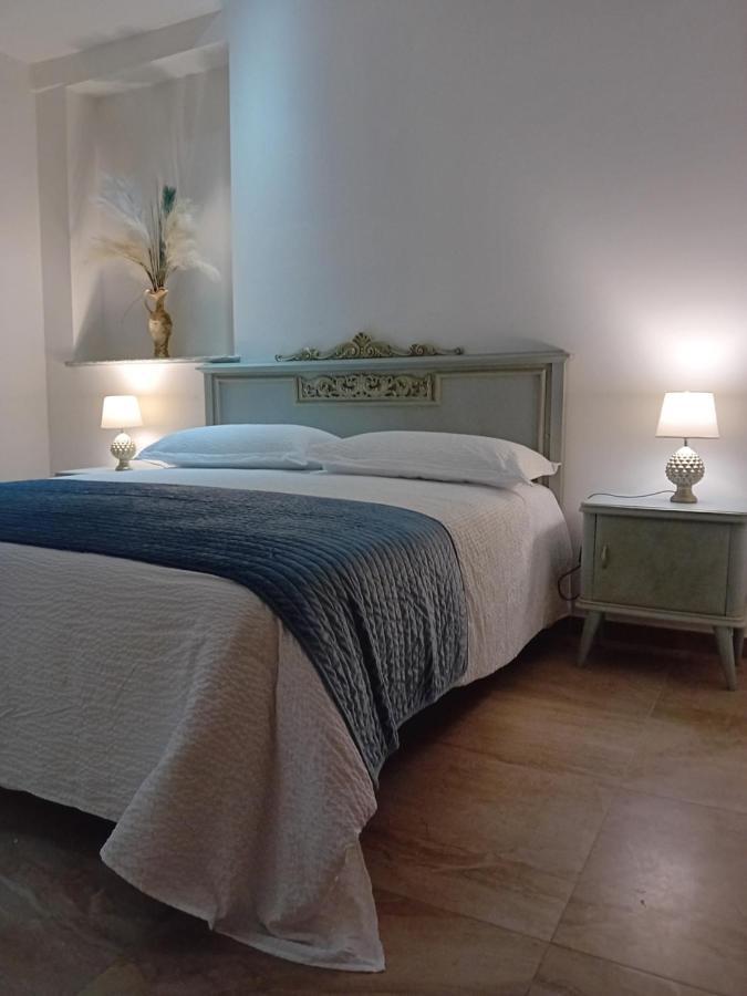 Emari Home Gaeta Eksteriør bilde