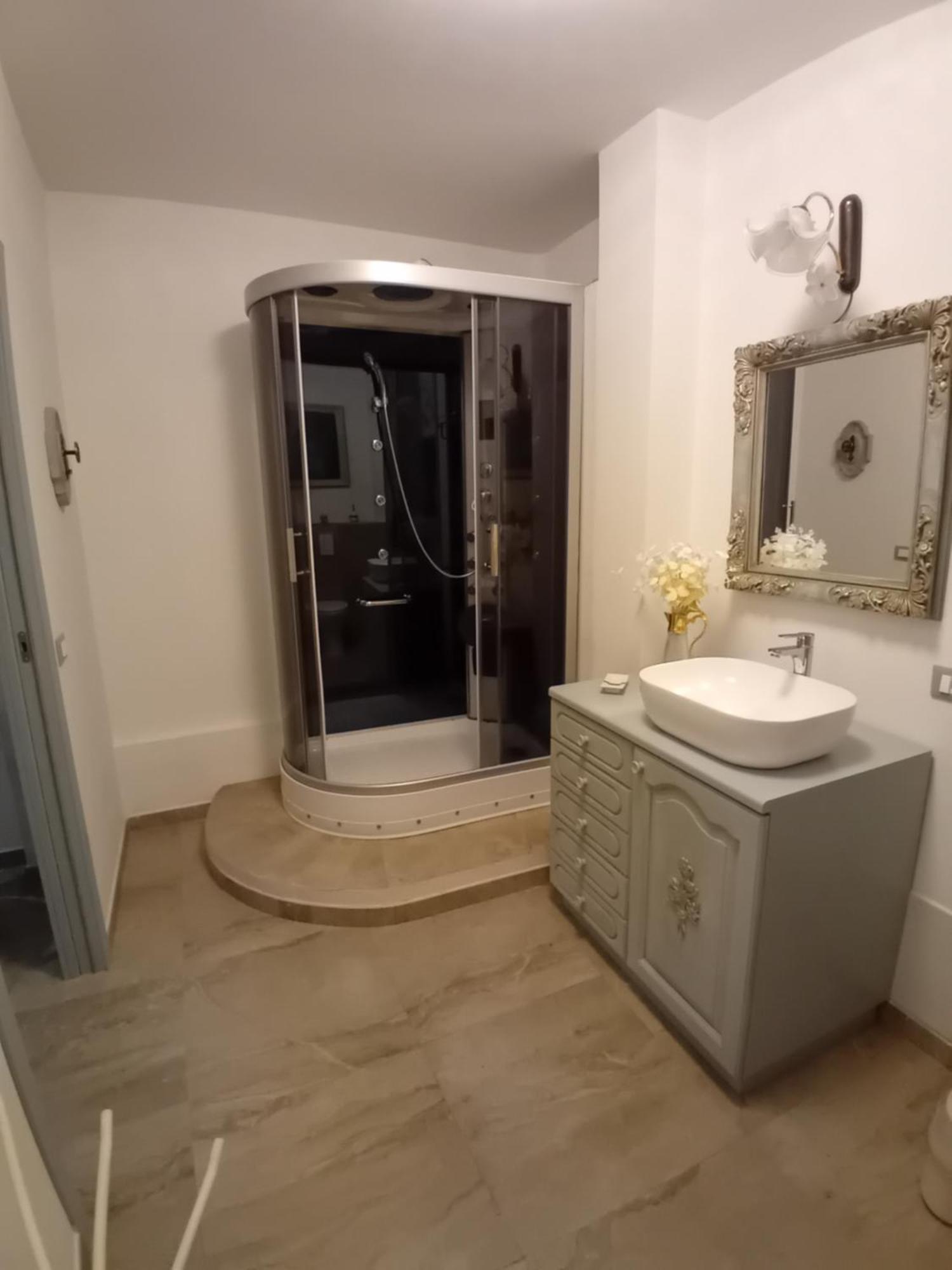 Emari Home Gaeta Eksteriør bilde