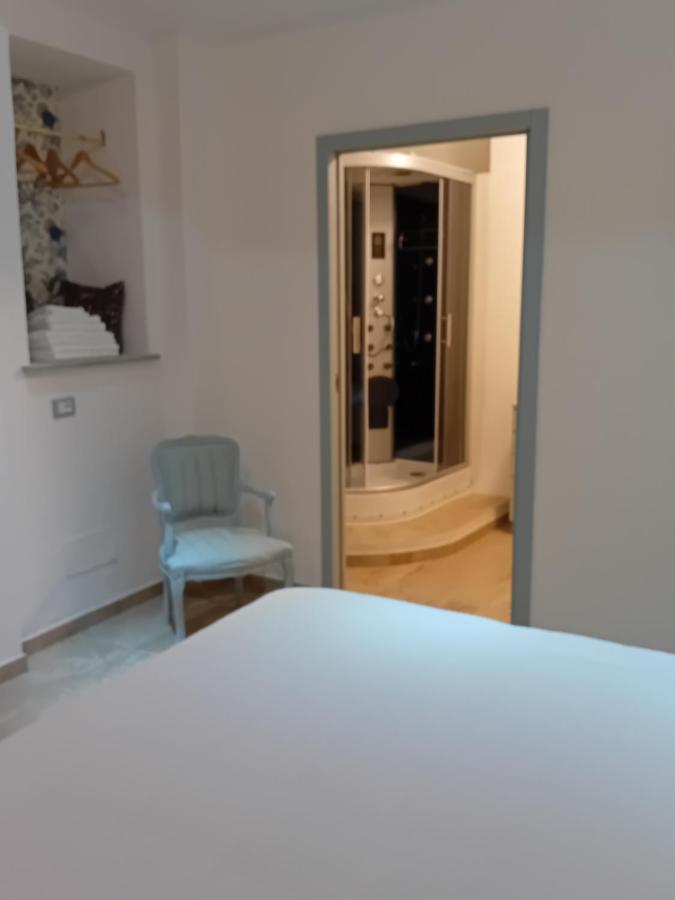 Emari Home Gaeta Eksteriør bilde