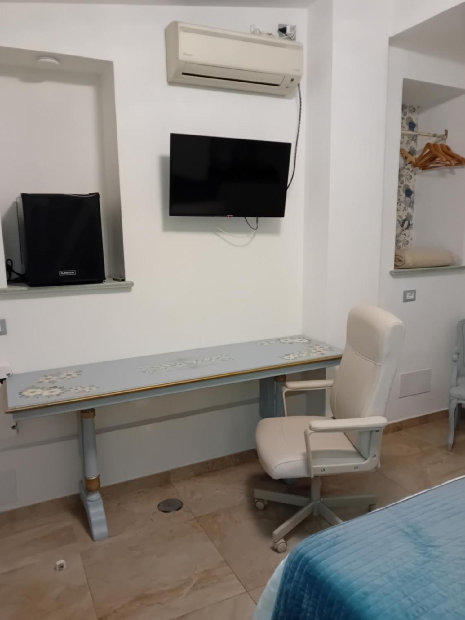 Emari Home Gaeta Eksteriør bilde